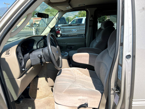 Used 2003 Ford E-150 and Econoline 150 image 15