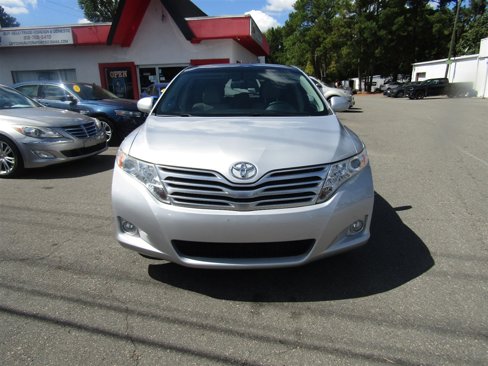 Used 2010 Toyota Venza AWD image 2