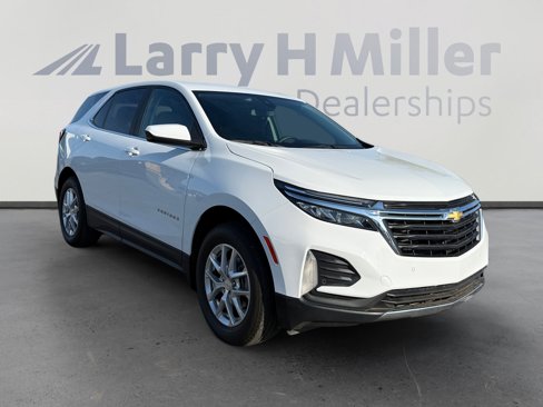 Used 2023 Chevrolet Equinox LT w/ LPO, Floor Liner Package image 7