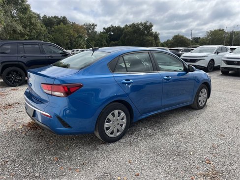 Used 2023 Kia Rio S image 3