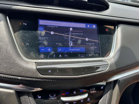 Certified 2022 Cadillac XT5 Premium Luxury image 12