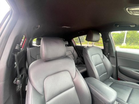 Used 2020 Kia Sportage S image 4