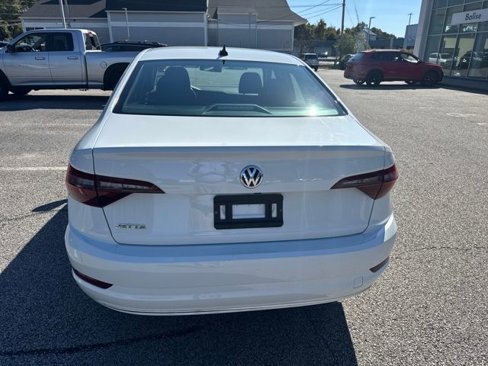 Used 2021 Volkswagen Jetta S w/ Driver Assistance Package image 5