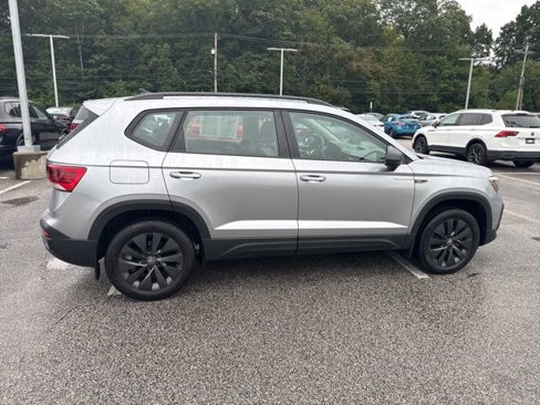 Certified 2023 Volkswagen Taos S image 11