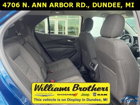 Used 2020 Chevrolet Equinox LT w/ Driver Convenience Package image 18
