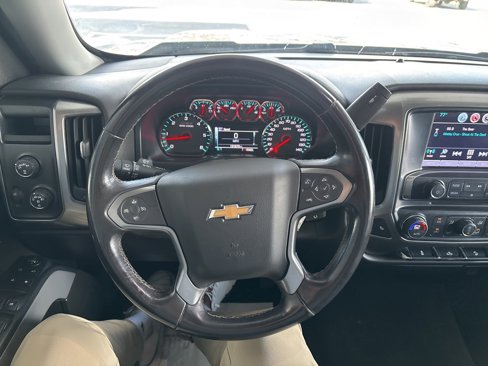 Used 2018 Chevrolet Silverado 1500 LT w/ LPO, Black Pack image 12