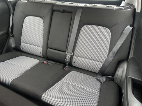 Certified 2023 Hyundai Kona SE image 16