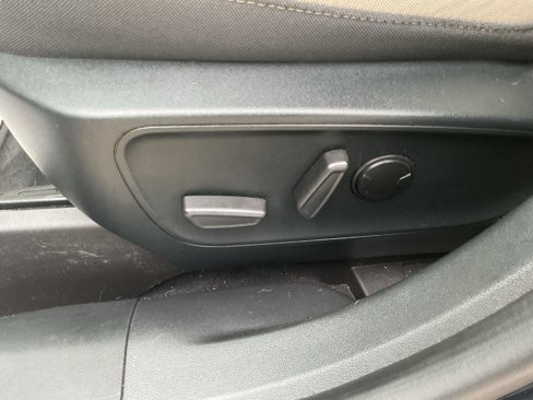 Used 2021 Ford Escape SE w/ Cold Weather Package image 10
