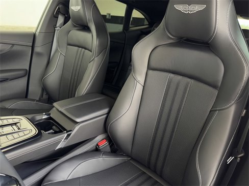 New 2025 Aston Martin DBX 707 image 17