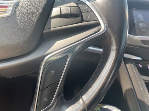 Used 2018 Cadillac XT5 Luxury image 22