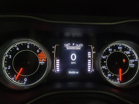 Used 2019 Jeep Cherokee Latitude w/ Cold Weather Group image 23