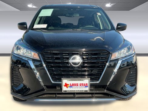 Used 2022 Nissan Kicks S image 6