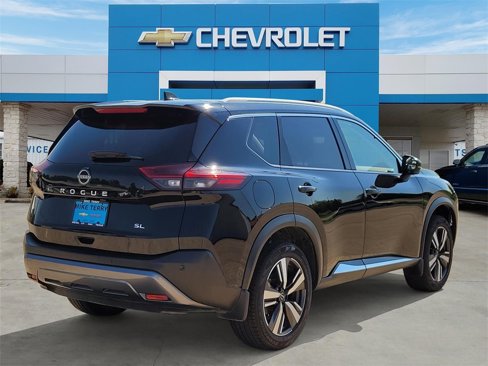 Used 2023 Nissan Rogue SL w/ SL Premium Package image 6