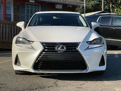 Used 2017 Lexus IS 200t image 2