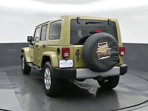 Used 2013 Jeep Wrangler Unlimited Sahara w/ Connectivity Group image 5