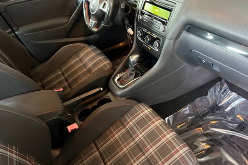 Used 2012 Volkswagen GTI 4-Door image 16