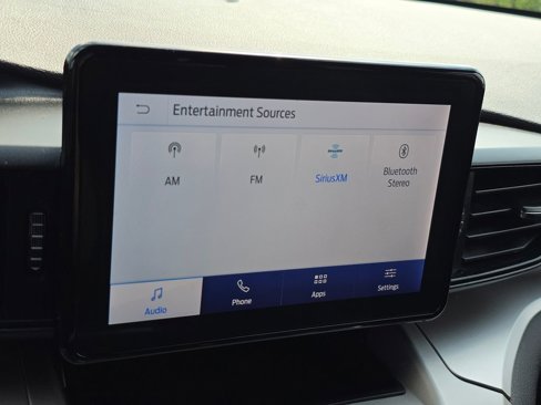 Used 2020 Ford Explorer XLT w/ Comfort Package image 9