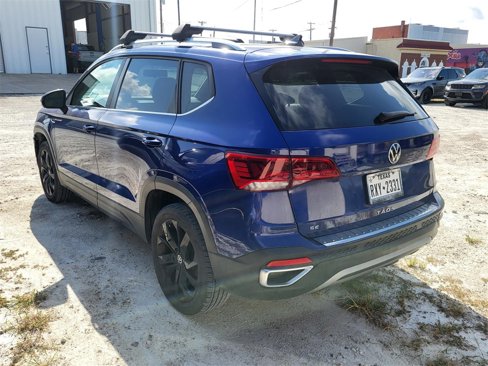 Used 2022 Volkswagen Taos SE image 6
