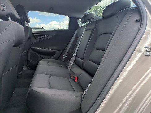 Used 2024 Chevrolet Malibu LT image 13