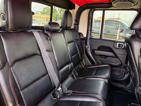 Used 2021 Jeep Gladiator Rubicon w/ Trailer Tow Package image 20