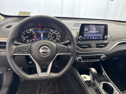 Used 2023 Nissan Altima 2.5 SV image 9
