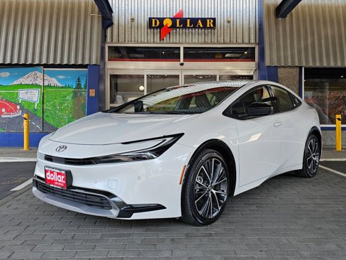 Used 2023 Toyota Prius XLE image 1