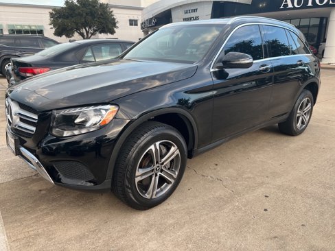 Used 2019 Mercedes-Benz GLC 300 image 2