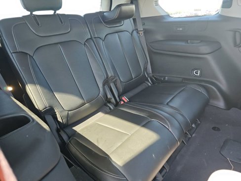 Used 2023 Jeep Grand Cherokee L Limited image 5