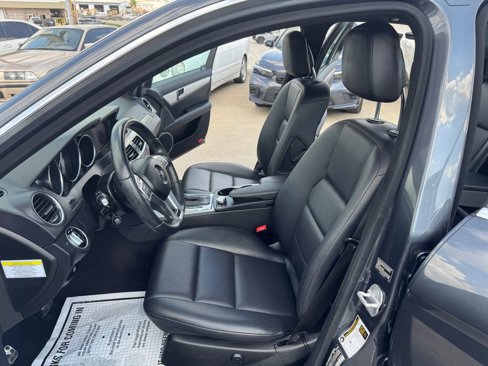 Used 2014 Mercedes-Benz C 300 4MATIC Sedan image 13