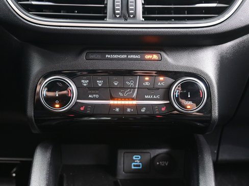 Used 2022 Ford Escape SEL w/ Technology Package image 21
