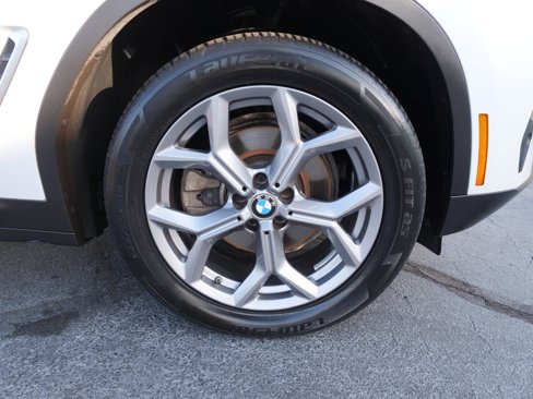 Used 2024 BMW X3 xDrive30i image 10