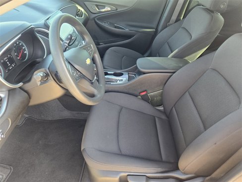 Certified 2025 Chevrolet Malibu LS image 8