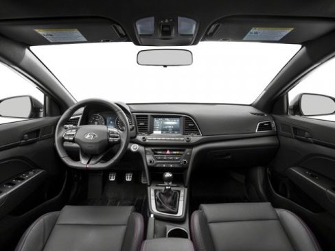 Used 2018 Hyundai Elantra Sport image 11