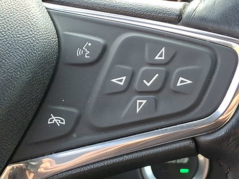 Used 2019 Chevrolet Equinox LT image 23