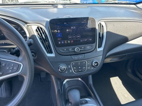 Used 2023 Chevrolet Malibu LT w/ Driver Confidence Package image 13