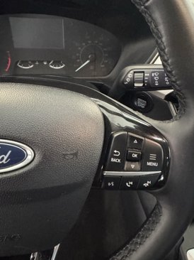 Used 2022 Ford Escape SEL image 19