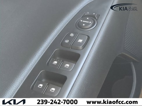 Certified 2021 Kia Rio LX image 19