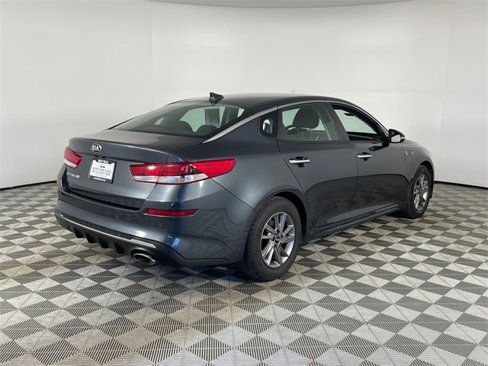 Used 2020 Kia Optima LX image 25