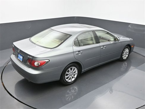 Used 2004 Lexus ES 330 image 17