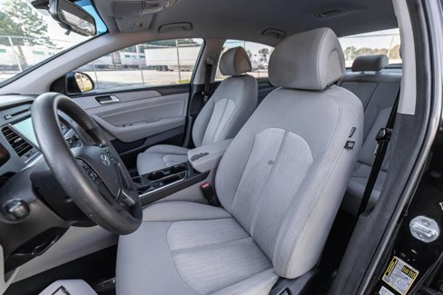 Used 2017 Hyundai Sonata SE image 17