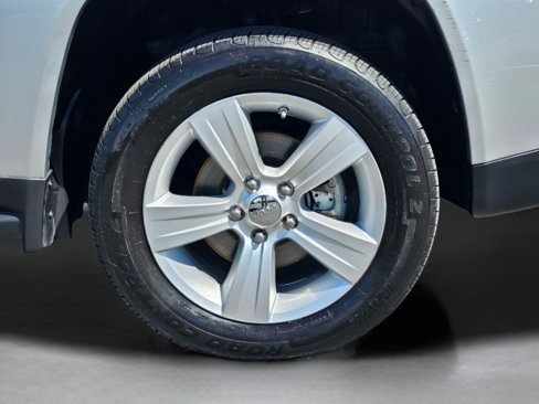 Used 2012 Jeep Compass Sport image 24