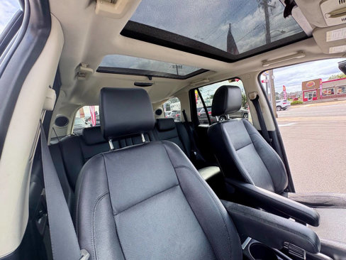 Used 2009 Land Rover LR2 HSE image 37