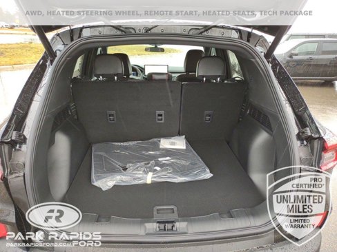 New 2025 Ford Escape ST-Line w/ Tech Pack #1 image 23