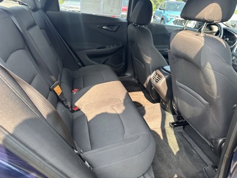 Used 2018 Chevrolet Malibu LT image 14