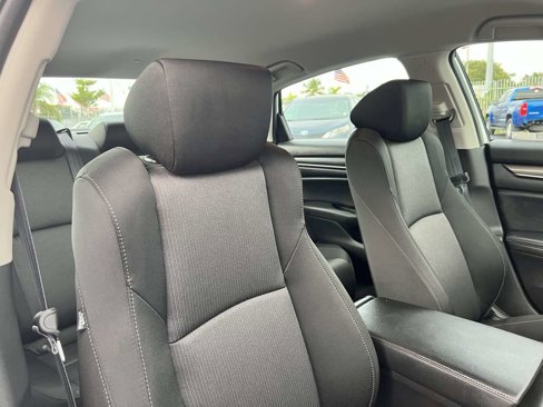 Used 2021 Honda Accord LX image 15