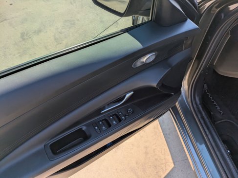 Used 2024 Hyundai Elantra SEL image 12