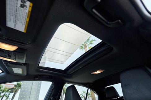 Used 2020 Toyota Corolla XSE image 29
