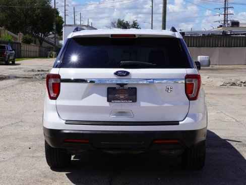 Used 2019 Ford Explorer FWD image 4