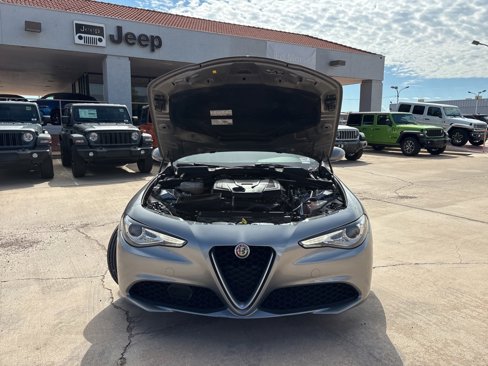 Used 2018 Alfa Romeo Giulia image 50