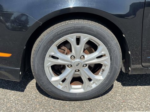 Used 2012 Ford Fusion SE image 8